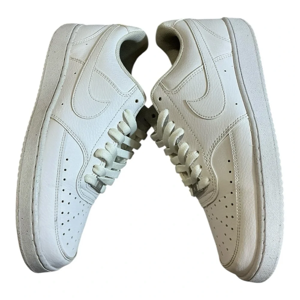 Nike 2022 Air Force 1 Low White Sneakers Men’s Size 8.5 - Picture 3 of 14